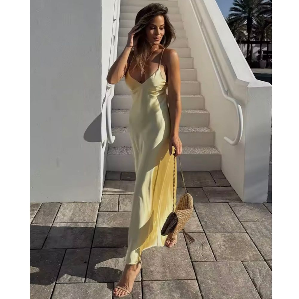 Nancy - Lange satijnen maxi-jurk