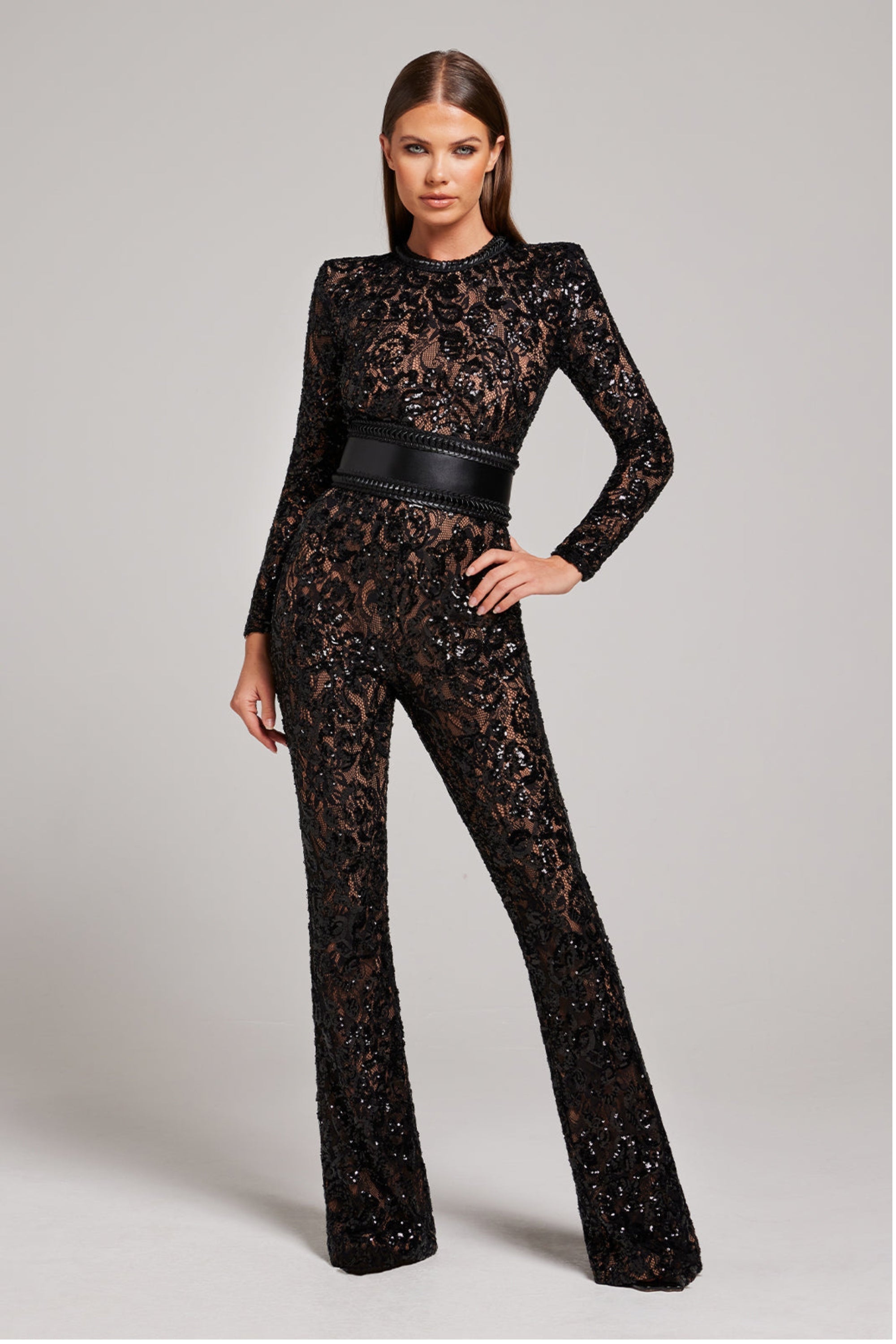 Myrthe - Chic Lace Jumpsuit