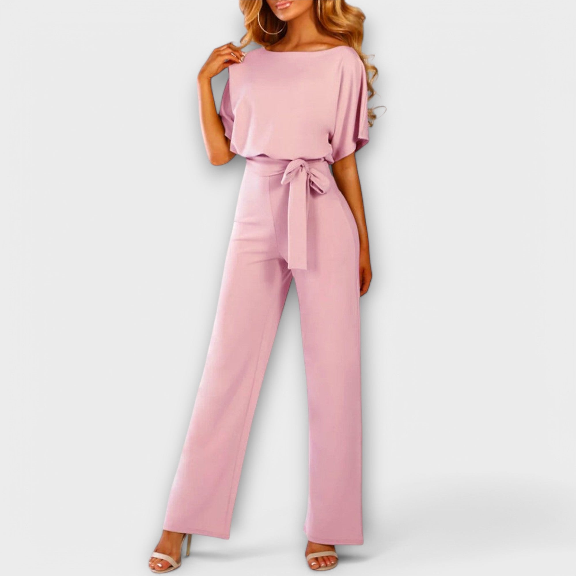 Stijlvolle en eenvoudige jumpsuit