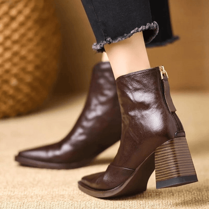 Claudia | Luxe Enkellaars met Medium Hak